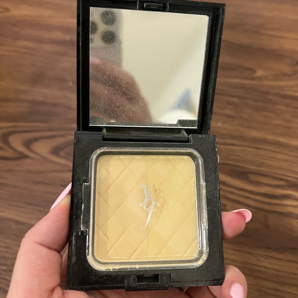 YBF Your Best Friend Best Neutralizing Powder - Picture 3 of 4
